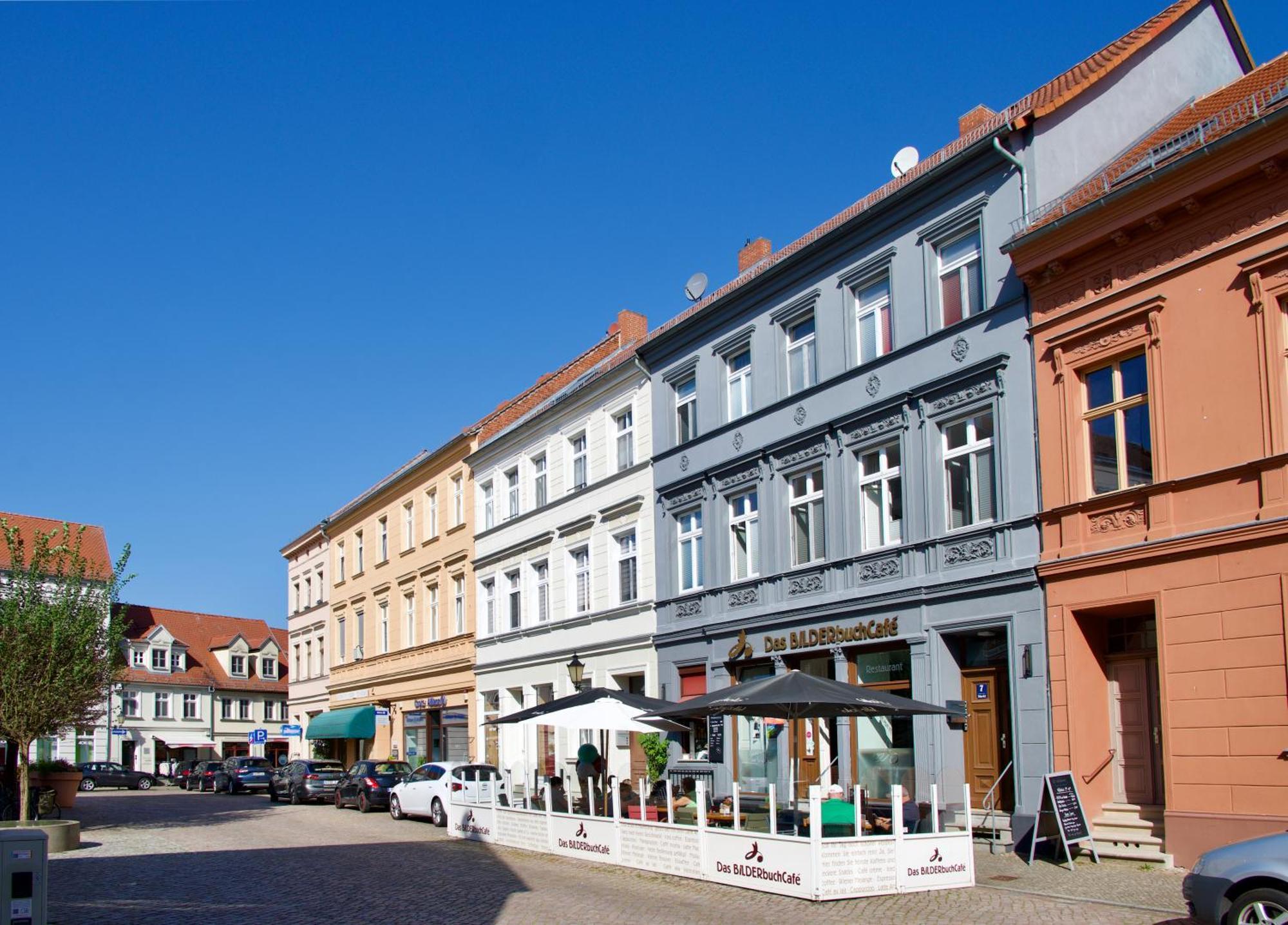 Bilderbuchcafe - Ferien - Apartment NO 3 - Markt 7 Havelberg Exterior foto